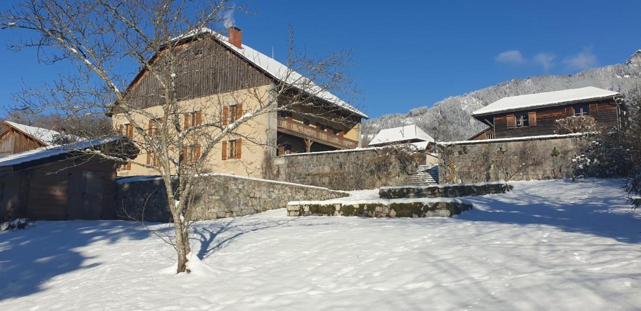 Villa La Belle Des Praz Mieussy Esterno foto